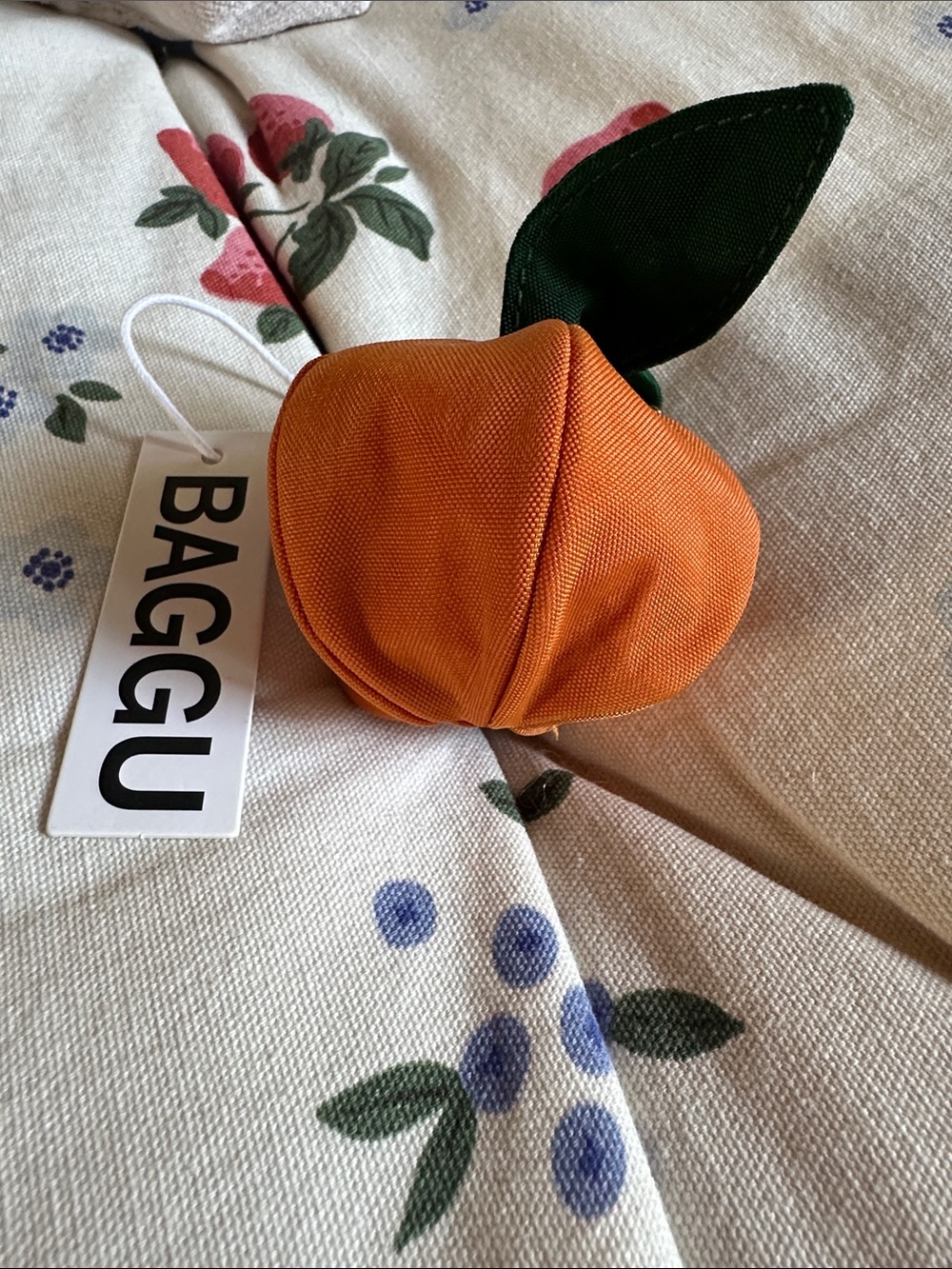 Baggu Mandarin Charm - Picture 2 of 3